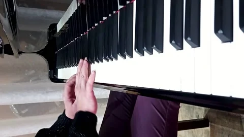 Vertical footage close up of hands playing a piano. Shot. Man play on old royal 스톡 동영상 142027514