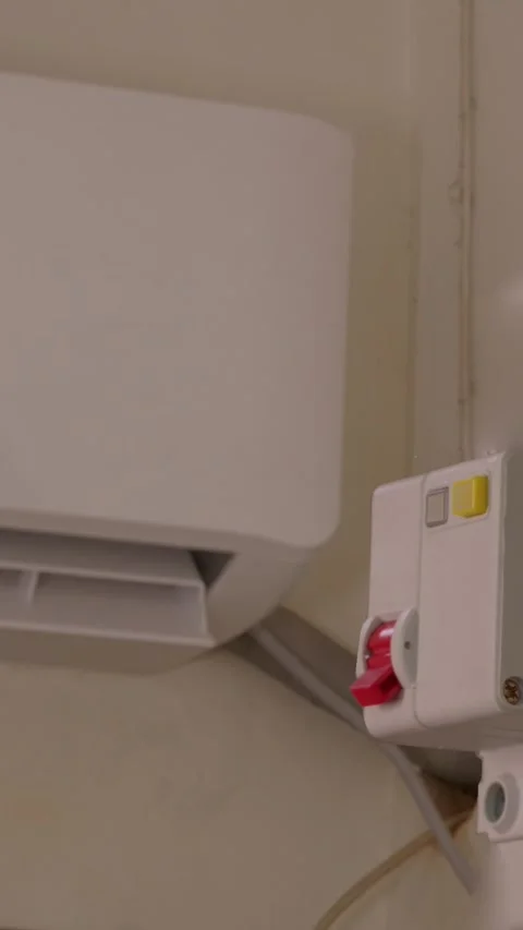 Vertical high temperature, an air conditioners lost power. Stock Footage 335606360