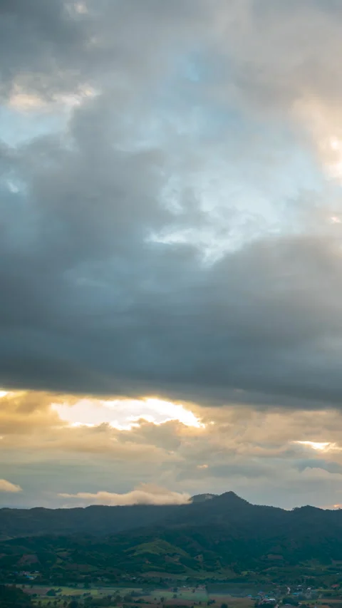 Vertical Horizon Sunset mountain range beautiful landscape Stock Footage 312714087