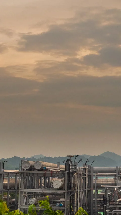 Vertical Horizon Sunset mountain range beautiful landscape Stock Footage 312714096