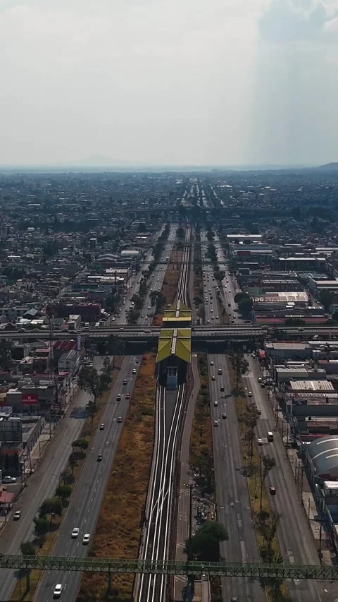 Vertical hyperlapse of a busy avenue in Ecatepec, Mexico Stock Footage 300595400