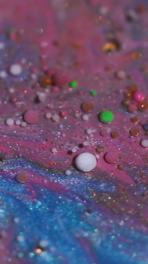 Vertical ink bubbles oil texture fluid glitter Stock Footage 333989345
