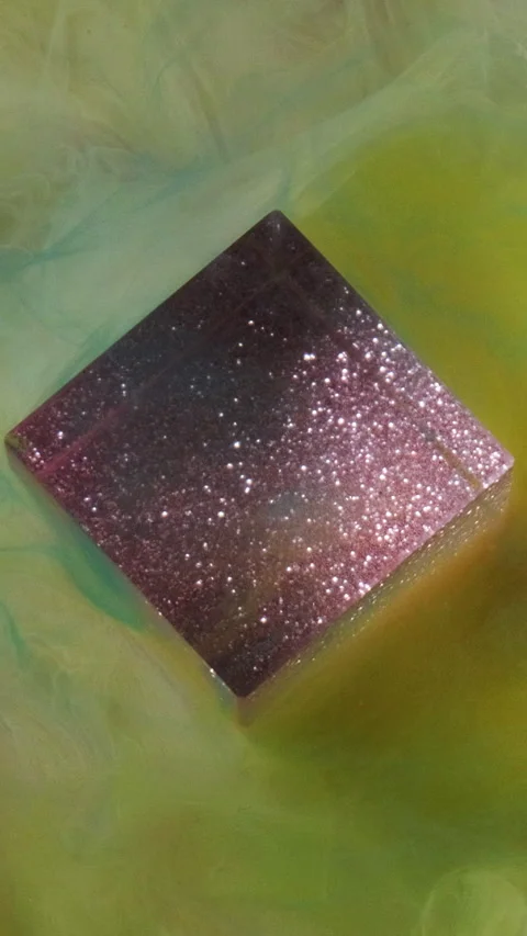 Vertical ink water mixing liquid flow smoke cube Video stock 314757485
