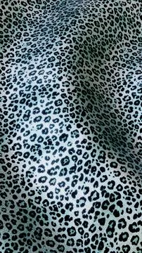 Vertical leopard cheetah icy blue chic glamour glitter animal print pattern Illustrazione stock