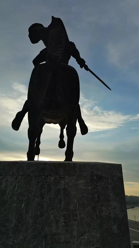 Vertical low angle orbit Alexander the Great statue 4k Stock Footage 333821214