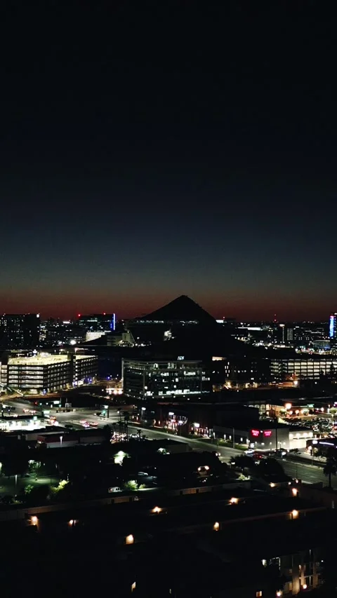 VERTICAL MOUNTAIN VIEW NIGHT SUNSET CITY Video stock 248580290