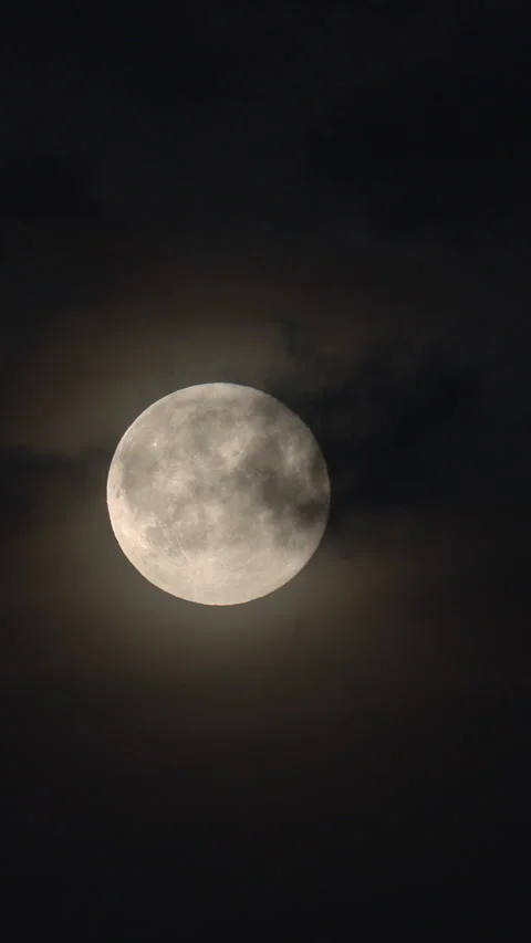 Vertical Night Sky with Bright Full Moon and Wispy Clouds. Stock Footage 314615782