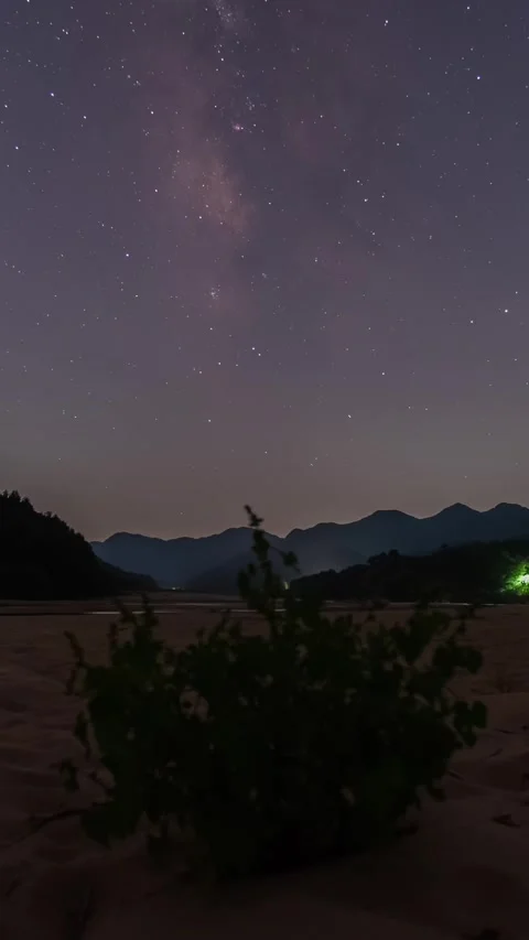 Vertical Night Sky Milky Way Timelapse with Bright Stars and Galaxy Vista Stock Footage 327479633