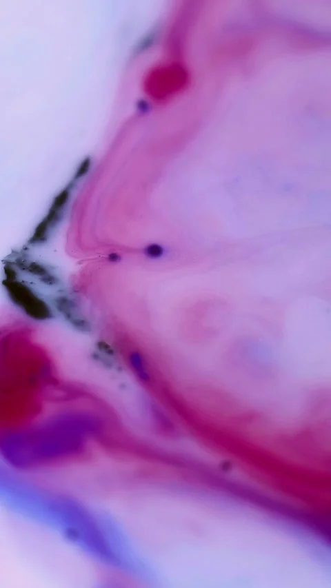 Vertical oil bubble ink fluid purple color gel Video stock 288925851