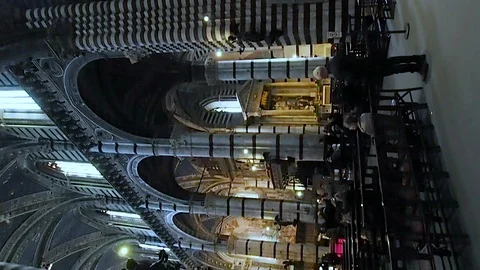 Vertical overview of the interior of the Duomo of Siena in 4k Stock Footage 101524044