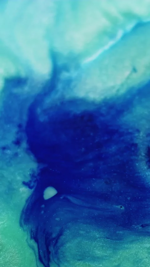 Vertical paint blend glitter fluid art spill acryl Stock Footage 312799367