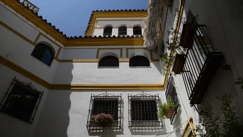 Vertical panning of interior courtyard Cordoba, Spain Stock Footage 92292018