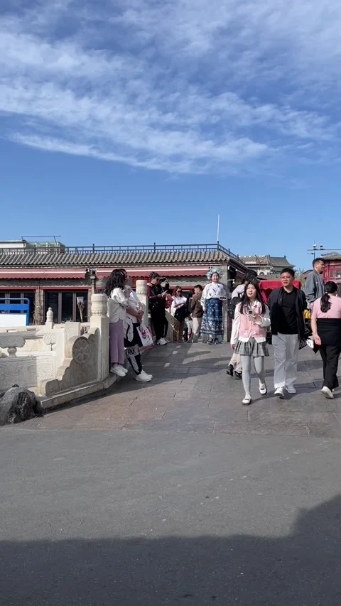 Vertical Panning View Of Yinding Bridge And Pedestrians In Shichahai Beijing Stock Footage 307604915