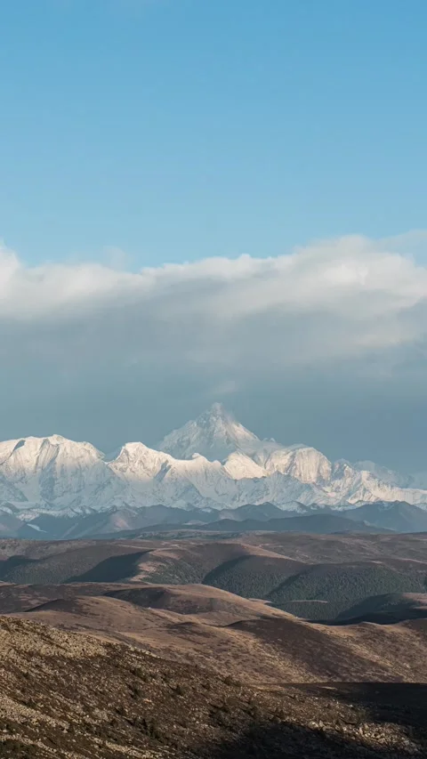 Vertical Plateau Snow Mountain Clouds Timelapse with Rolling Peaks Nature Vista Stock Footage 327479754