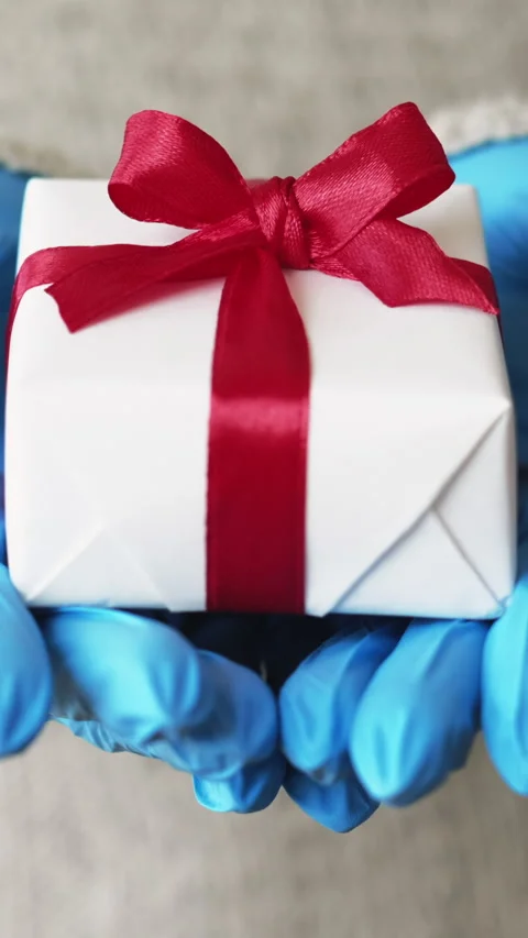 Vertical present giving christmas gift hands box Stock Footage 255524284