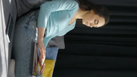 Vertical Screen: Female freelancer working from home Stock Footage 223422004