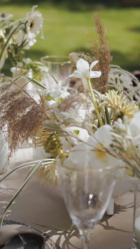 Vertical screen: Outdoor wedding decor close-up. Elegantly decorated outdoor Stock Footage 308627542