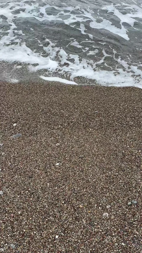 Vertical Screen: sandy beach in winter time . Shot for Social Media Vídeo Stock 301507640