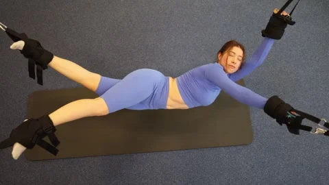Vertical screen Slavic body stretching with full limb extension traditional powe Stock Footage 306596903