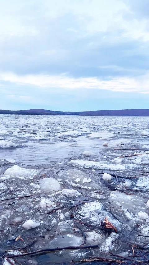 Vertical Serene But Powerful River Ice Breakup Natural Wonder China 動画素材 334858638