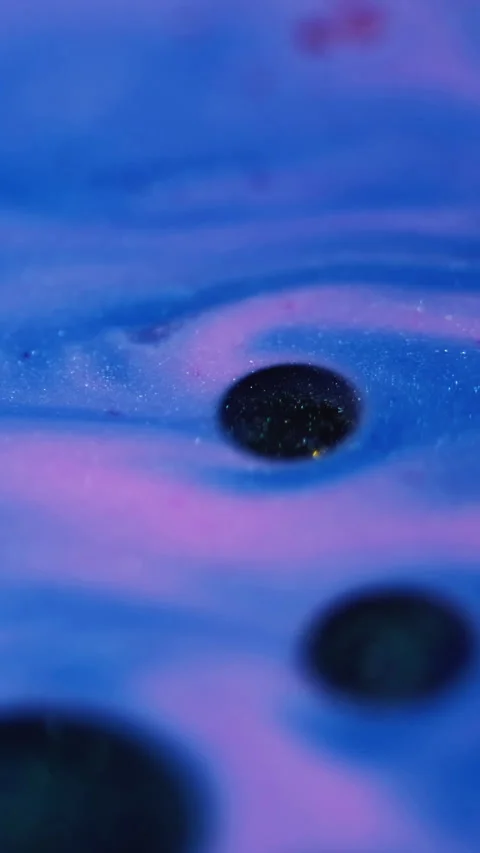 Vertical shimmer ink spot fluid water oil texture Stock Footage 340525213