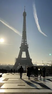 Vertical shot of the Eiffel Tower in Paris Stock Photos