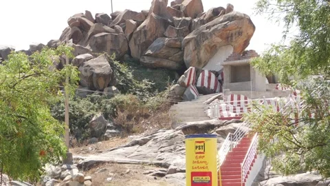 Vertical shot of large mountain rocks, Large mountain rocks Video stock 151939592