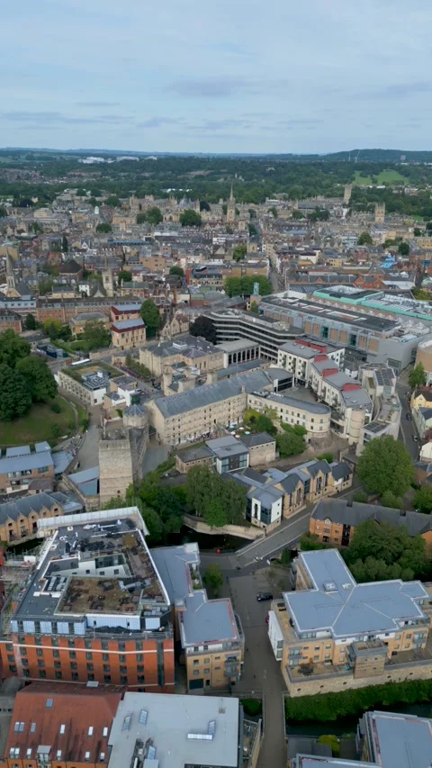 Vertical shot over Oxford centre Stock Footage 338308842