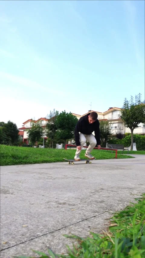 Vertical Skater Performing a Flip Trick in Motion at the Skate park, Captur.. Stock Footage 285766057