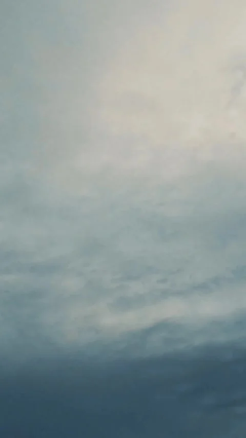 Vertical Sky Clouds 스톡 동영상 339976841