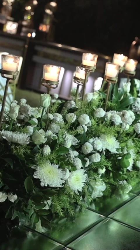 Vertical Slow Motion Shot of Indian Wedding Venue Decoration in India Vidéo 331559598