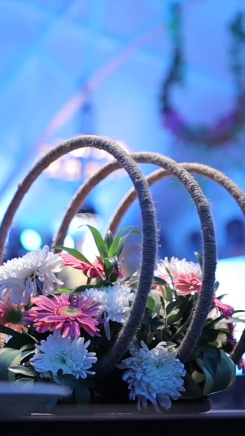 Vertical Slow Motion Shot of Indian Wedding Venue Decoration in India 動画素材 331559619