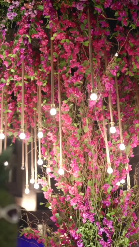 Vertical Slow Motion Shot of Indian Wedding Venue Decoration in India Vídeo Stock 337405276