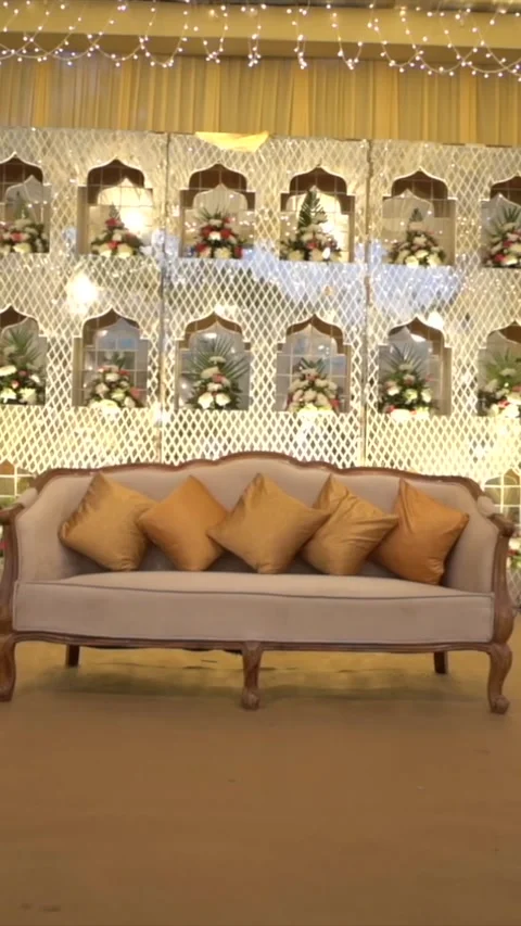Vertical Slow Motion Shot of Indian Wedding Venue Decoration in India 動画素材 337405536