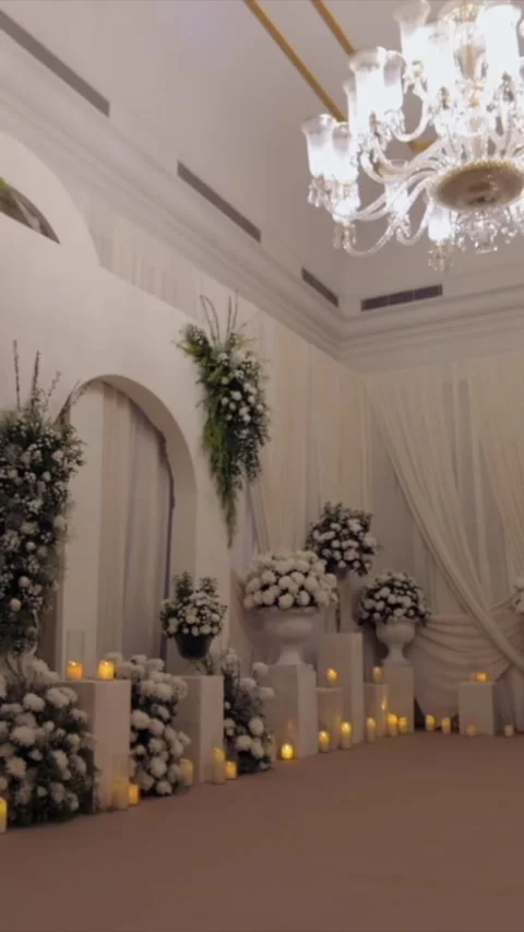 Vertical Slow Motion Shot of Indian Wedding Venue Decoration in India Видео 337405756