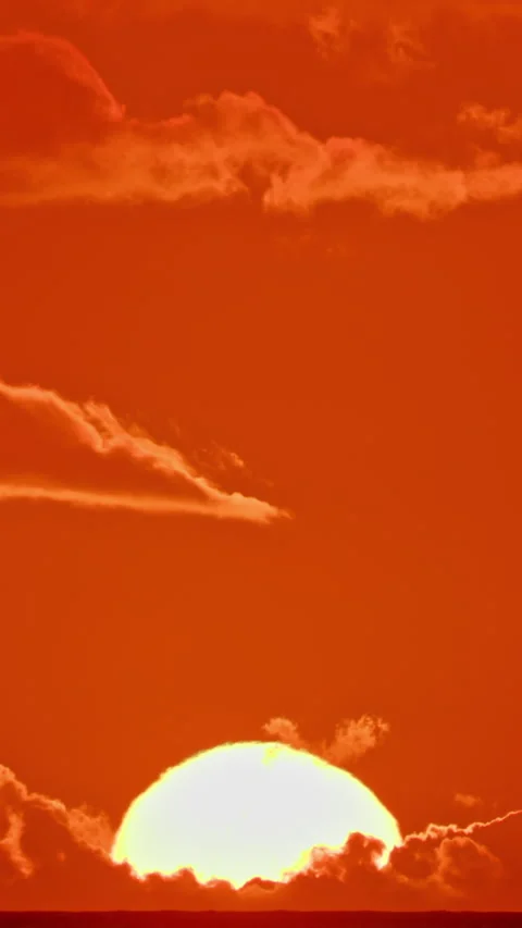 Vertical Sunrise Closeup Bali, Intense Red Sky Timelapse, Emerging Sun Motion Up Video stock 301042319