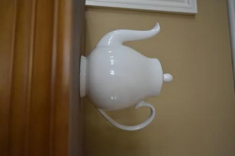 Vertical teacup 스톡 사진