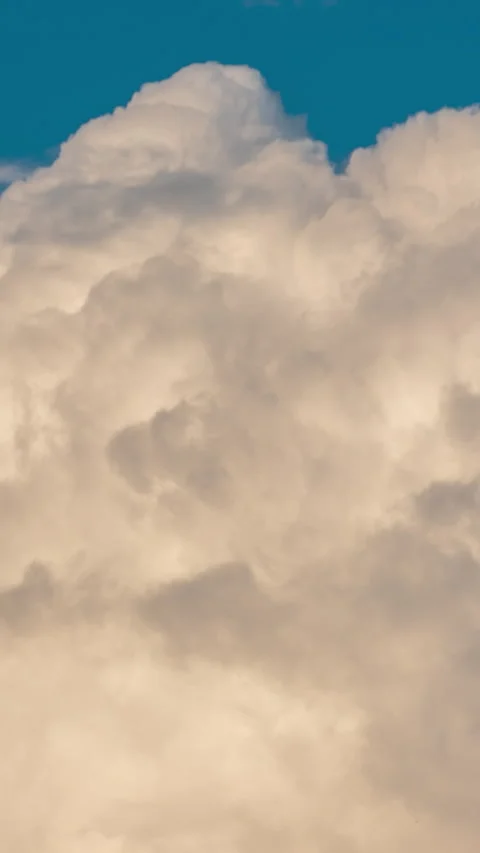 Vertical Time-lapse Blue sky white cloud mountain Tropical landscape Video stock 331273032