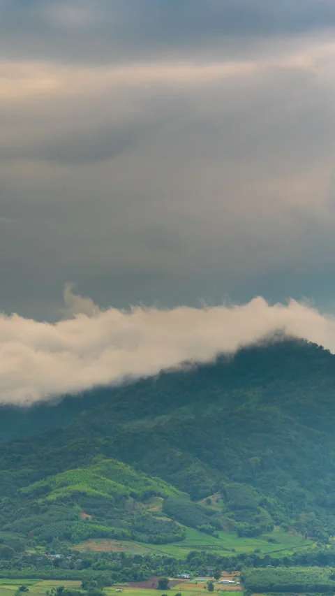 Vertical Time-lapse Blue sky white cloud mountain Tropical landscape Video stock 331273214