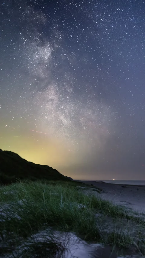 Vertical Timelapse Night sky over beach and sea starry milky way Stock Footage 280178801