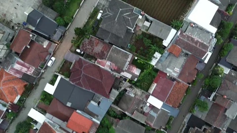 Vertical Top-Down View of Residential Houses and Streets Video stock 325776770