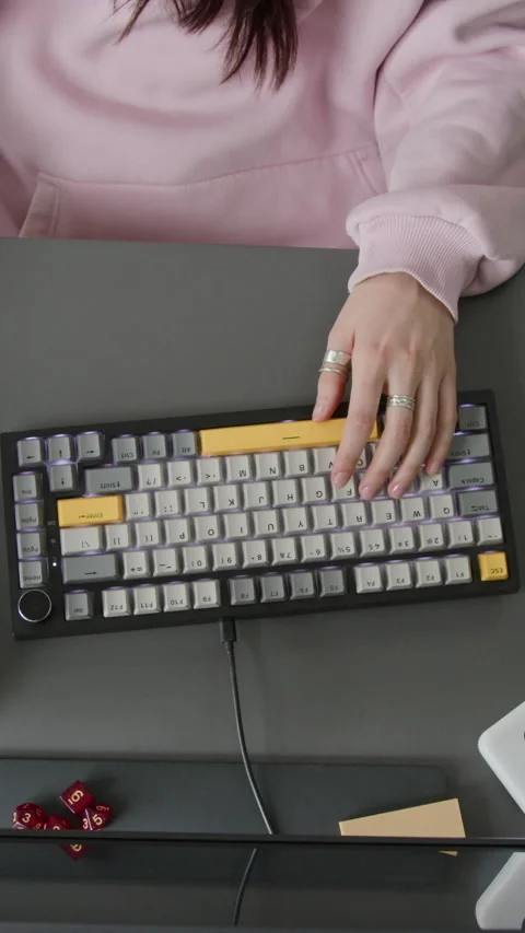 Vertical Top View of Hands of Female Programmer Working on Code Stockbeeldmateriaal 335936548