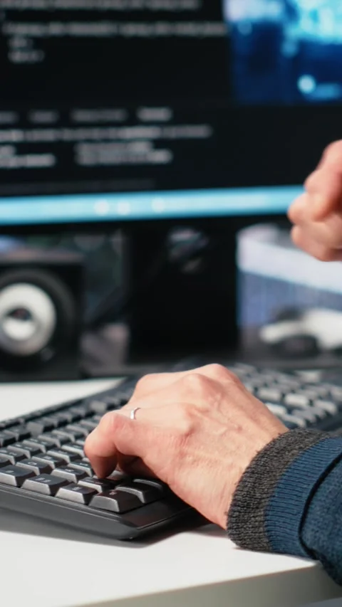 Vertical video Admin in high tech data center coding with machine learning Video stock 313456797