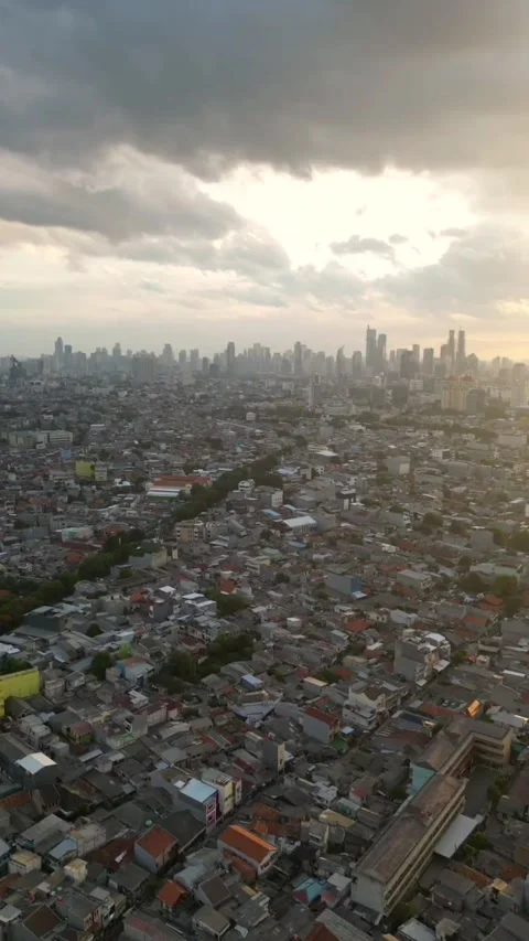 Vertical video of Aerial Time Lapse Video Stock Footage 296581067