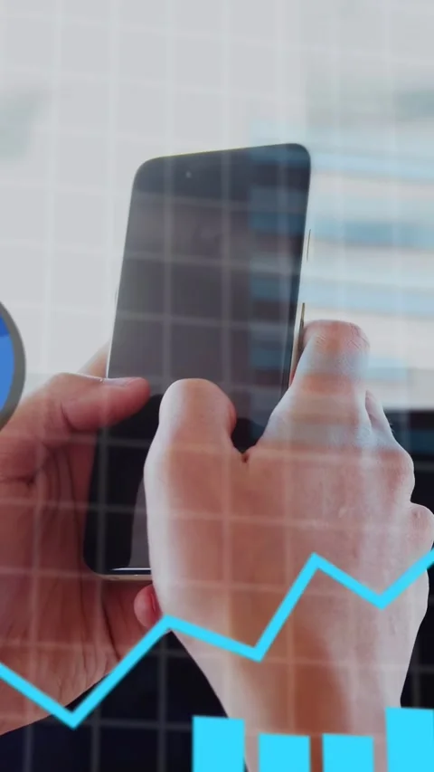 Vertical video: Analyst tapping phone, swiping and animating bar and line charts Vídeos de archivo 335802850