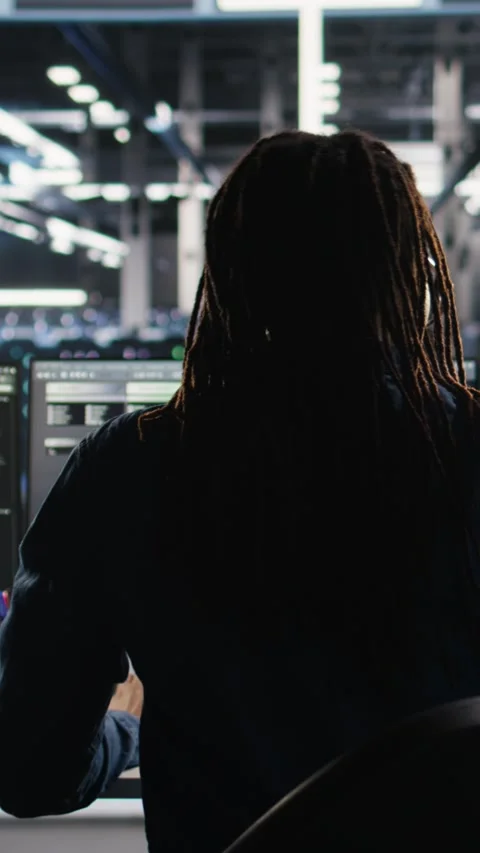 Vertical video Angry server farm engineer frustrated by bugged node tree systems Stock Footage 307969207