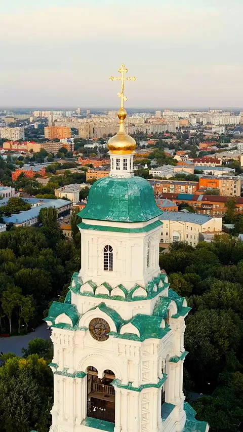 Vertical video. Astrakhan, Russia. Aerial pullback revealing the Cathedral of Stock-Footage 333623053