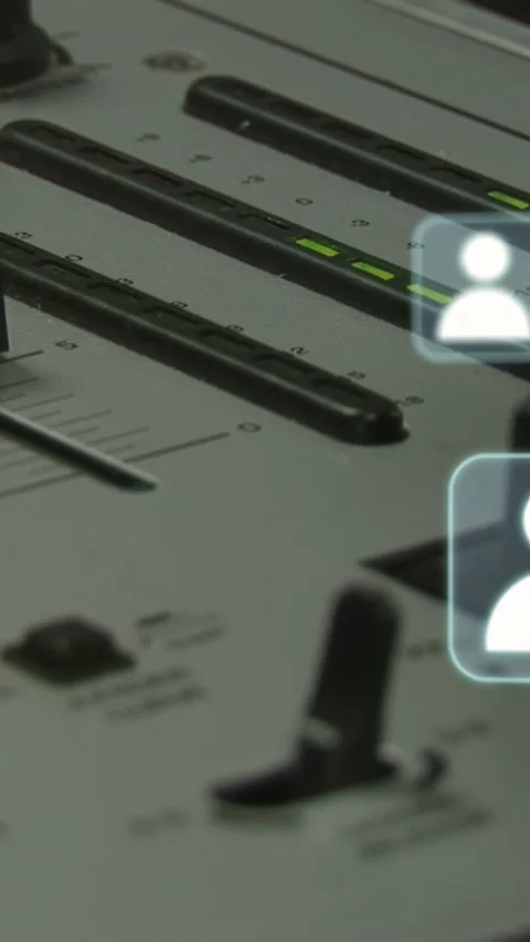 Vertical video: Avatars appearing as DJ's hand sliding fader and turning knob, Stockbeeldmateriaal 334792767