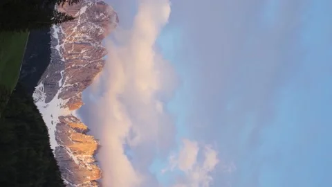 Vertical video background of beautiful mountain range and sky during sunset. Stock Footage 156942334