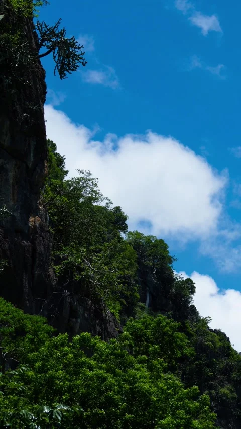 Vertical video, Beautiful panoramic view of mountains with clouds moving Stock Footage 314687879